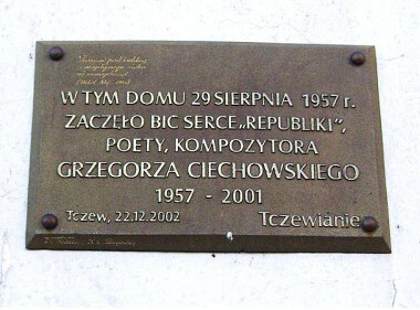 Lokomotywa Grzegorza Ciechowskiego - tablica pamiątkowa