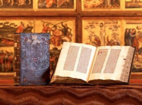 Biblia Gutenberga i katedra Pelplin