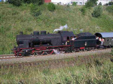 Pociąg Costerina na trasie Gdynia - Kościerzyna - przejazd retro. fot. Muzeum Kolejnictwa w Kościerzynie