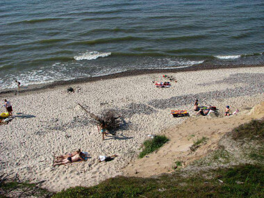 Klif Orzechowo Morskie - plaża nad morzem