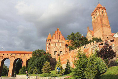 Zamek Kwidzyn atrakcje - muzeum katedra wieża punkt widokowy na miasto i okolice