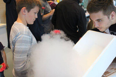 Centrum Nauki Experyment - sztuczna chmura, która przykuwa uwagę...