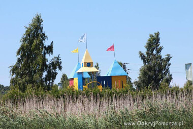 Labirynt Park Łeba - atrakcje dla dzieci nad morzem