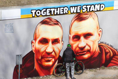 Murale antywojenne TUSE Gdańsk Jasień Solidarni z Ukrainą