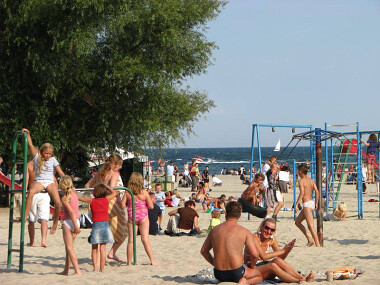 Plac zabaw dla dzieci Gdynia - przy plaży miejskiej