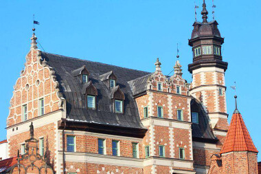 Muzeum Archeologii w Gdańsku - wieża widokowa po prawej