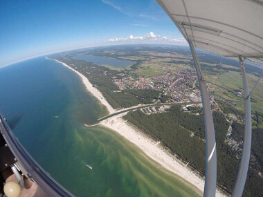 Loty widokowe nad morzem - Łeba - fot. Moto Lot DG