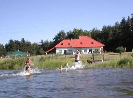 Willa Bór - noclegi nad jeziorem w Borach Tucholskich