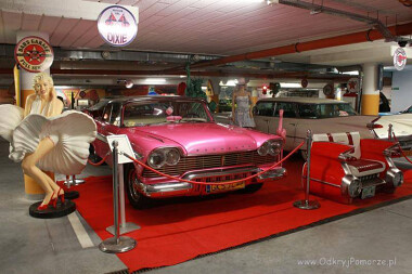Kościerzyna - zachwycające atrakcje motoryzacyjne w Muzeum Old American Cars - zabytkowe samochody amerykańskie + gadżety i pamiątki związane z Coca-Colą - unikalna wystawa w Polsce