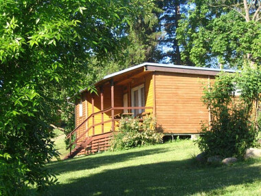 Camping nr 20 Przywidz domki letniskowe apartamenty szwajcarskie nad jeziorem Kaszuby