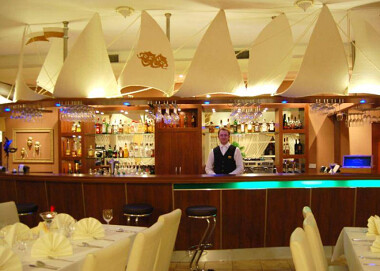 Hotel Morze Ustka Restauracja Wenecja Port w Ustce