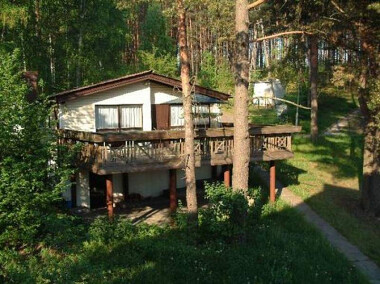 Hotel Szarlota SPA domki nad jeziorem restauracja kręgielnia sauna na wczasy weekend wakacje