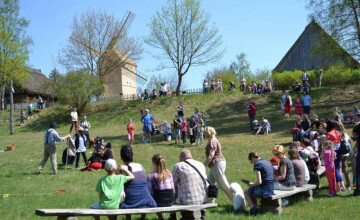 Majówka w Muzeum we Wdzydzach 2026