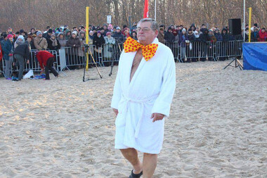 Gdańsk Jelitkowo - spacer po plaży w oczekiwaniu na kąpiel ...