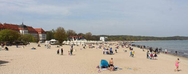 Majówkowa plaża w Sopocie