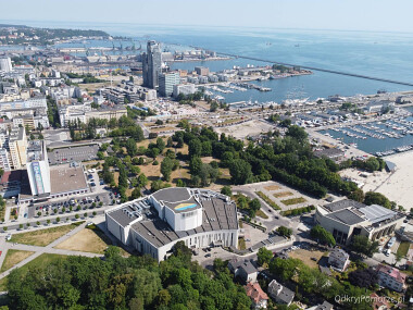 Piękna Gdynia zaprasza na swoje kolejne urodziny - za dwa lata 100 lecie Gdyni!