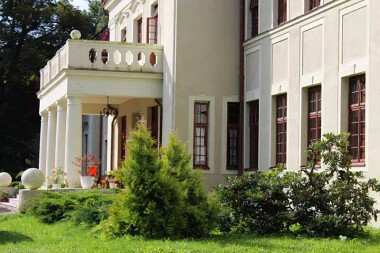 Festiwal Dworów i Pałaców Północnych Kaszub 2024 zaprasza - Pałac Grąbkowo