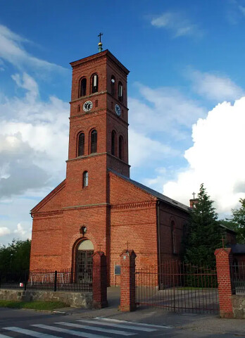 Kościół w Chmielnie fot. Zbiory GOKSiR Chmielno
