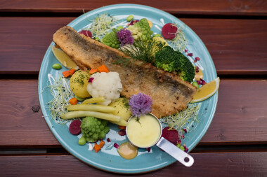 Restauracja Malinówka Krzeszna Wieżyca - świeża ryba z dodatkami