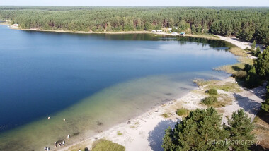 Jezioro Drzęczno - gmina Stara Kiszewa - Bory Tucholskie - do kąpieli, do wędkowania (trzeba wykupić prywatne pozwolenie na wędkowanie)