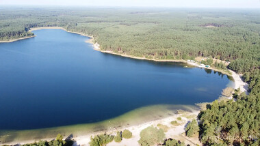 Jezioro Drzęczno - wędkowanie po wykupieniu zezwolenia