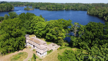 Dworek Salino nad Jeziorem Salińskim - luksusowa agroturystyka - zabytkowy dom do wynajęcia