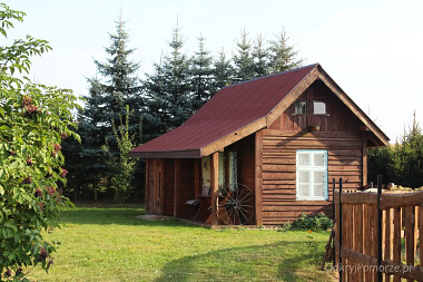 Osada Stara Baśń - domek do wynajęcia na Kaszubach w agroturystyce - Wilcze Błota Kościerskie