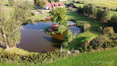 Osada Stara Baśń - Wilcze Błota Kościerskie  - agroturystyka artystyczna na Kaszubach - pokoje, domek, wędkowanie, sauna, jacuzzi