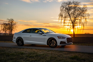 SuperCar Garage Gdynia Trójmiasto - wypożyczalnia samochodów sportowych i luksusowych  - Audi S5 3.0L V6 +400 KM