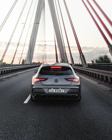 SuperCar Garage Gdynia - wypożyczalnia samochodów sportowych i luksusowych  (12)