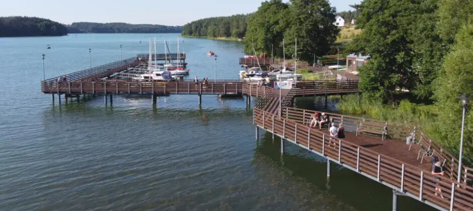 Marina, promenada, wypożyczalnia