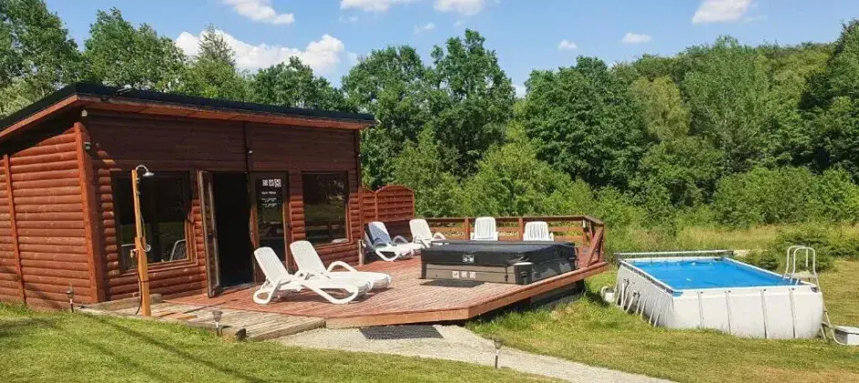 Mana Village - Jacuzzi & Sauna - 2 domki na Kaszubach