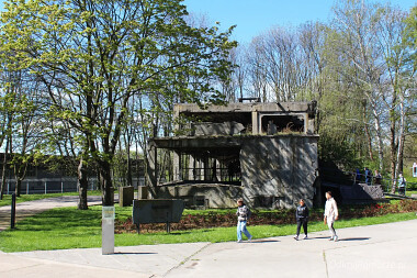 Gdańsk Westerplatte - ruiny nowych koszar