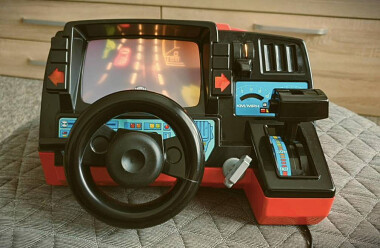 Pixel-mania Władysławowo - retro konsola do gry