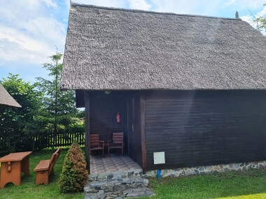 Rancho Itrich - Nowęcin - Łeba - domek kryty strzechą