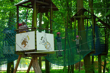Dino Park Malbork - park linowy Malborkstones