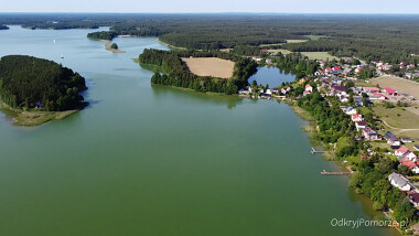 Wydze Tucholskie nad Jeziorem Wdzydze - piękne, spokojne miejsce na wczasy, wakacje i weekend na Kaszubach, w Borach Tucholskich