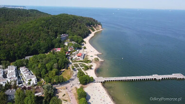 Gdynia Orłowo - piękne miejsce w Trójmieście z jedyną sceną teatralną nad morzem