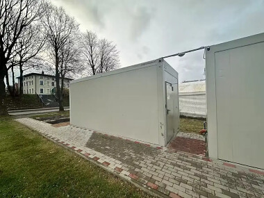 Węzeł sanitarny na lądzie w Jastarni