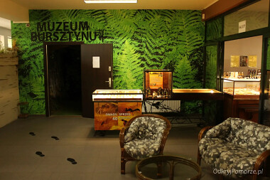 Muzeum Bursztynu w Łebie - wejście