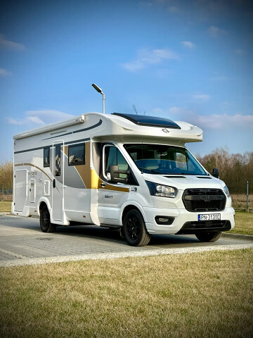 Ford Magis 68XT – Ci Magis - Golden Lynx Cars