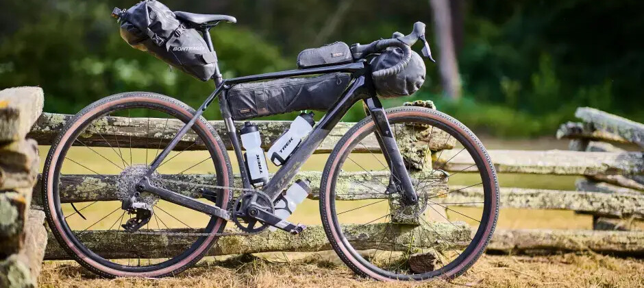 Gravel na Pomorzu — czy warto wybrać ten typ roweru na lokalne szlaki?