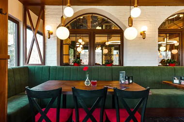 Restauracja Malinówka Krzeszna - wnętrze