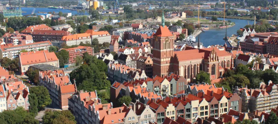 Odkrywanie Pomorza: Twój cyfrowy przewodnik po historycznym wybrzeżu Gdańska