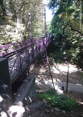 Mostek w ciągu ul. Obrońców Westerplatte przerzucony nad  wąwozem im. Profesora Stefana Hermana w Sopocie