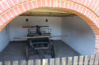 Swołowo - zabytkowa pompa strażacka