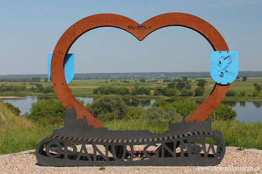 Gniew - ławka i punkt widokowy