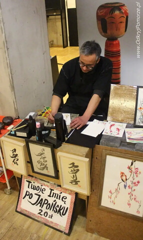 festiwlalowa atrakcja - możesz mieć swoje imie zapisane po japońsku - Festiwal Azjatycki - Polsat Plus Arena Gdańsk