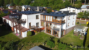 Mieszkanie wakacyjne i apartamenty z tarasem nad jeziorem na Kaszubach,