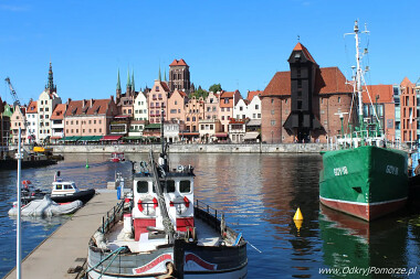 Zabytkowy kuter GDY-18 eksponat Muzeum w Łebie - jeszcze przy Muzeum Morskim w Gdańsku - fot. archiwalna